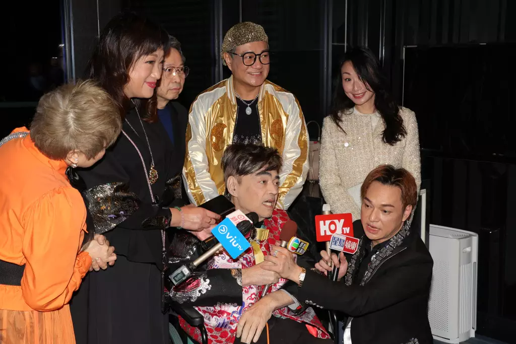 好友兼經理人方俊為他擺大壽慶祝,老友Joe Junior、魯振順及陳友等到賀。