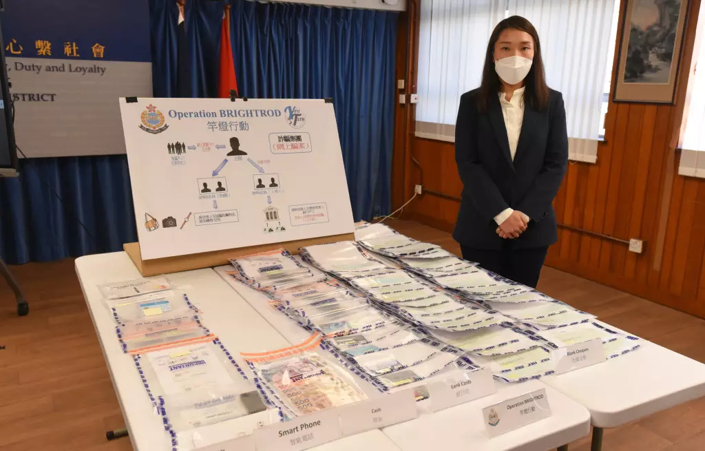 油尖警區刑事調查隊案件主管葉恩樺偵緝督察講述案情。