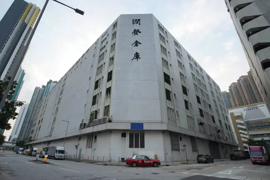 長沙灣潤發倉早前已申請並獲批轉換重建為商住項目。資料圖片