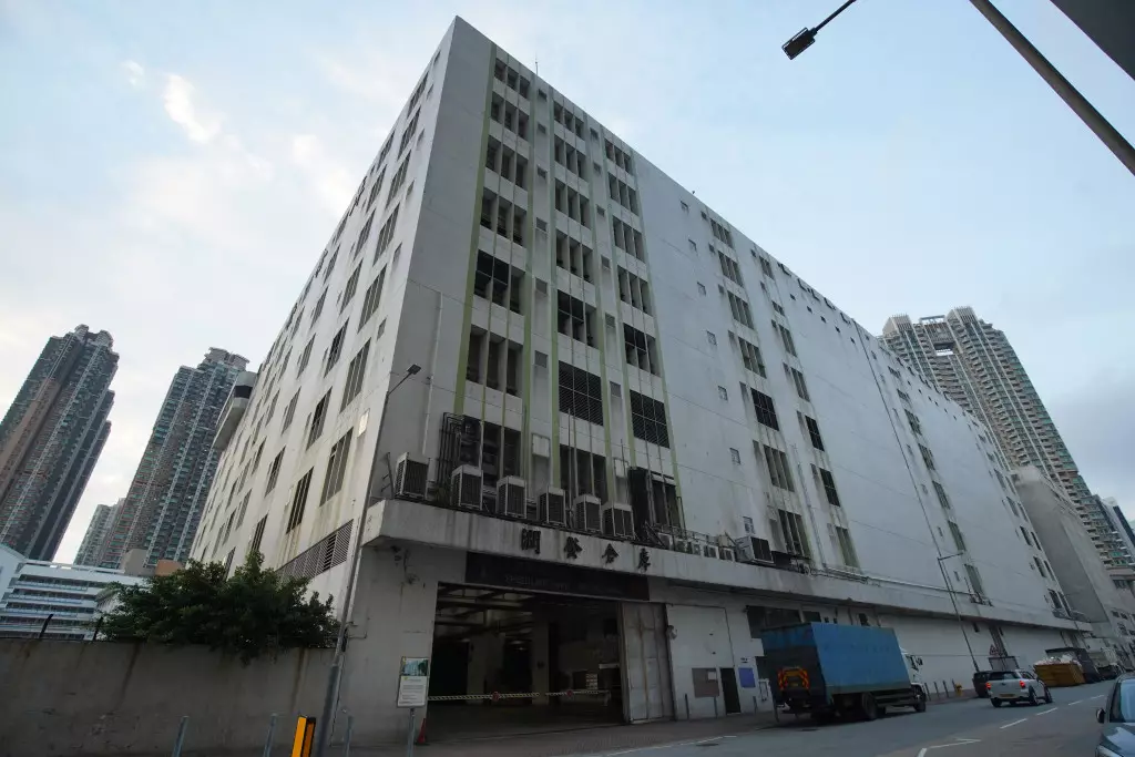 長沙灣潤發倉早前已申請並獲批轉換重建為商住項目。資料圖片