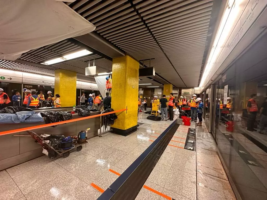 港鐵圖片