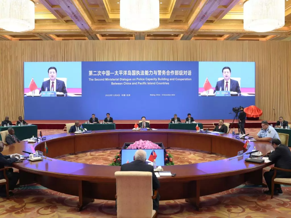 第二次中國—太平洋島國執法能力與警務合作部級對話。新華社
