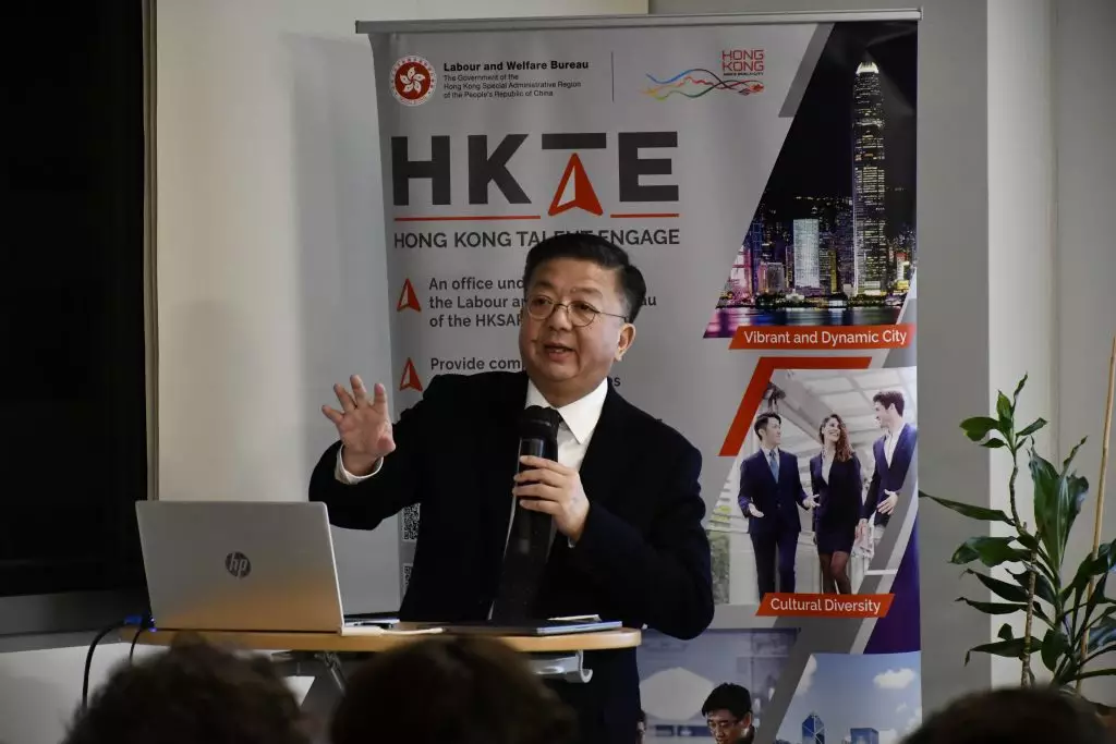 人才辦走訪半個地球招攬國際人才。