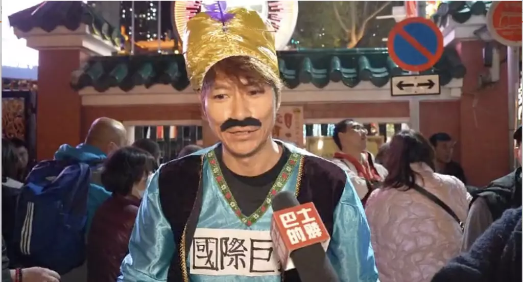 日籍型男和泉素。巴士的報記者攝