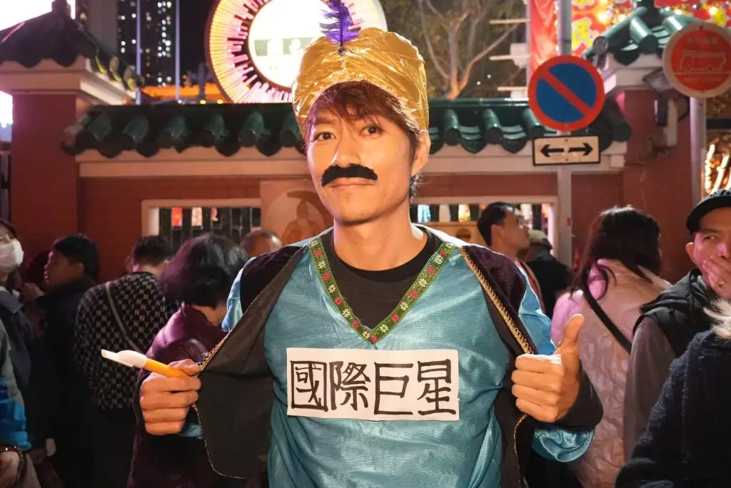 日籍型男和泉素。巴士的報記者攝