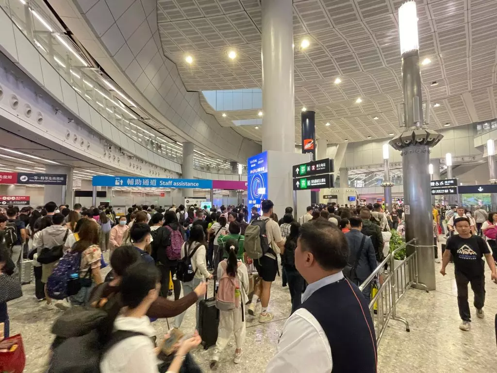 巴士的報記者攝