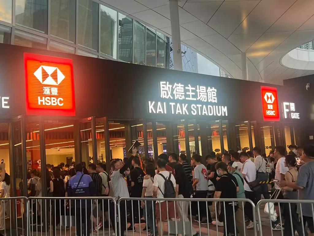 謝霆鋒的《Evolution Nic Live進化演唱會》於4月24日於啟德體育園主場館開鑼(本網記者攝)