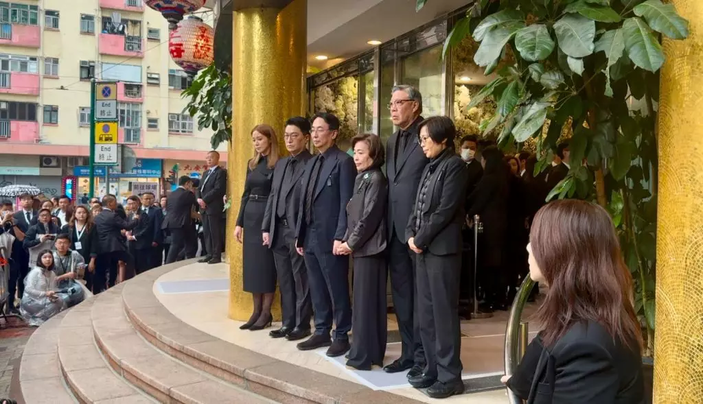巴士的報記者攝