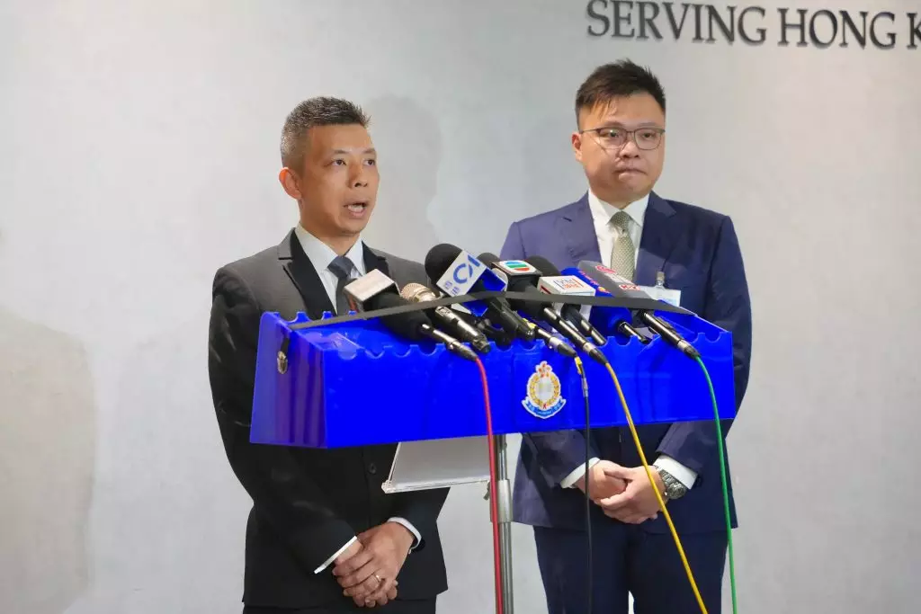 警方拘1女 ,涉「炸彈嚇詐」及「誤導警務人員」 。
