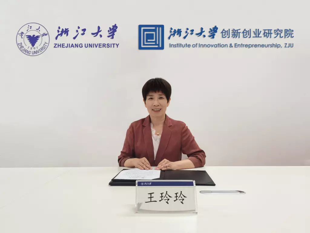 浙江大學創新創業研究院院長王玲玲期待這次合作進一步深化浙大與香港的產業協同,讓更多優秀企業走向國際舞台。 政府新聞處圖片