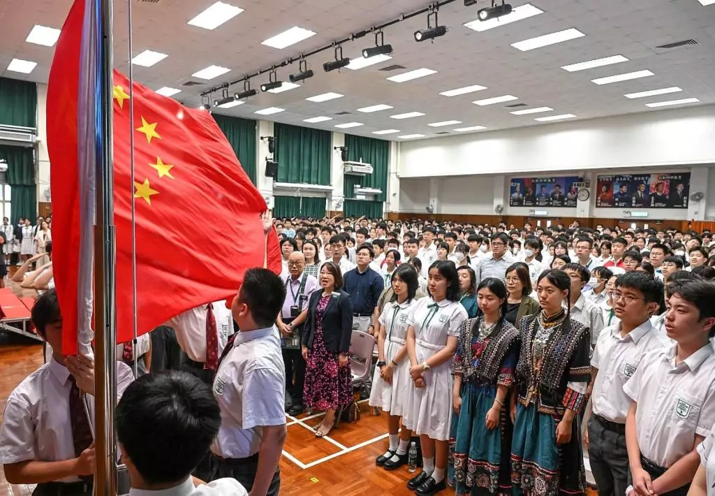 卓永興fb圖片