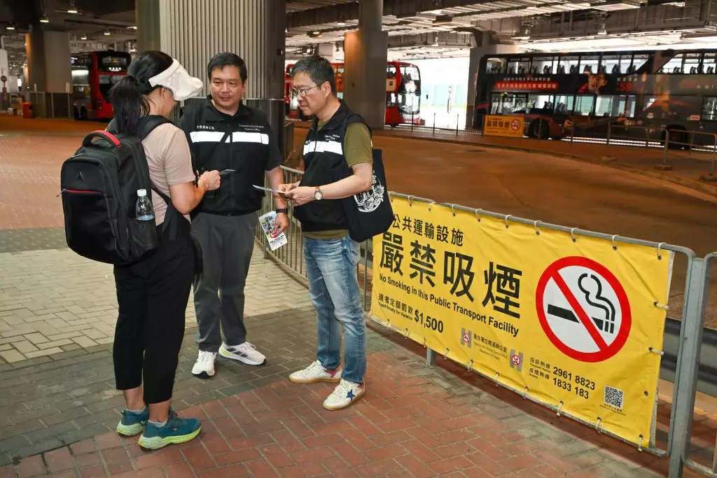 衞生署加強控煙宣傳教育　與市民和旅客攜手締造無煙香港。 政府新聞處圖片