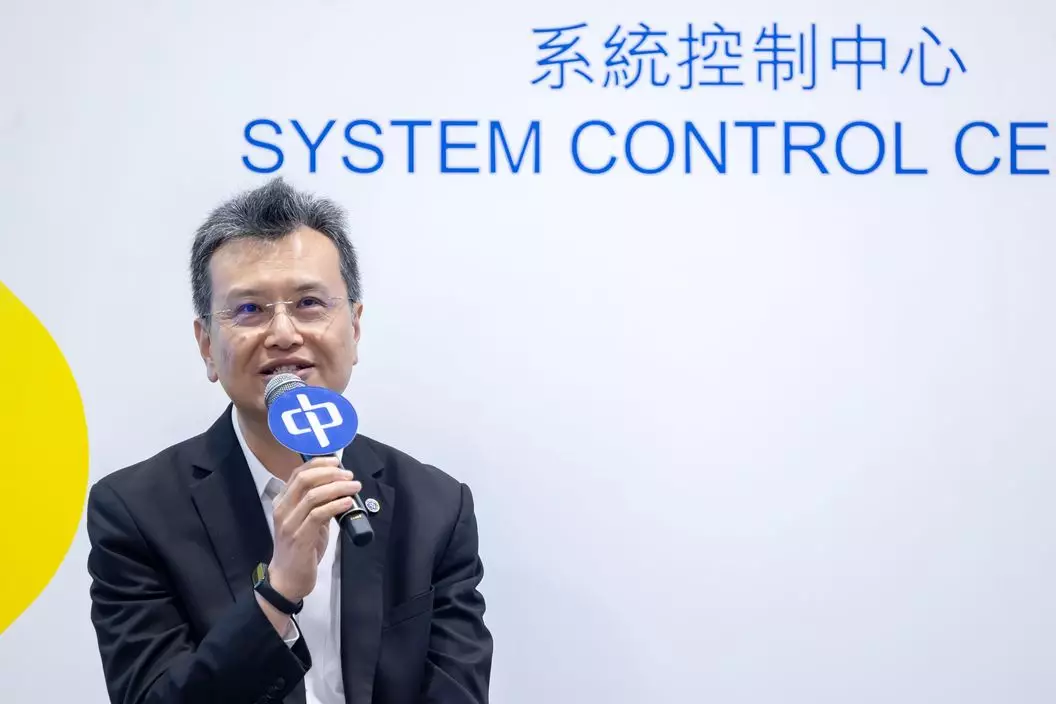 Cathen回想運行系統控制中心遇到其中一個最大的挑戰,莫過於新冠疫情期間。中電圖片