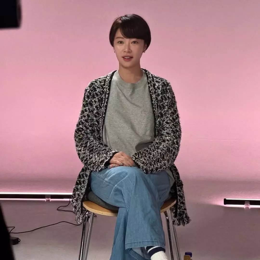 黃正音挪用公款案一審緩刑4年庭上情緒激動落淚