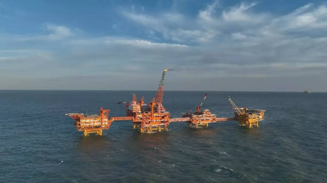 China's gas field in the Bohai Sea produces over one billion cubic meters of natural gas