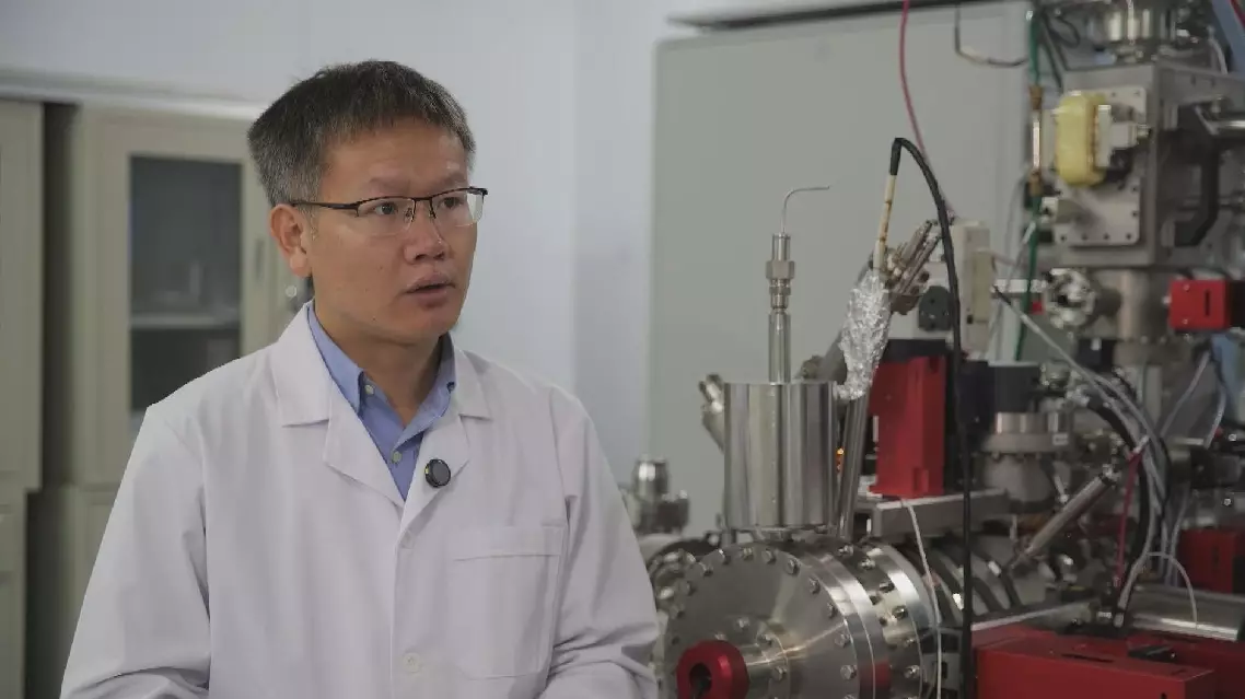 Drier lunar far side offers insight on moon's evolution: Chinese study