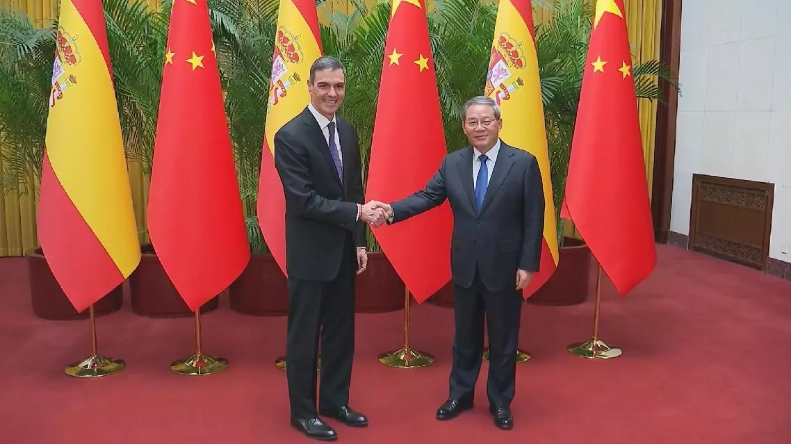 China ready to work with Spain to push all-round cooperation to new level: premier
