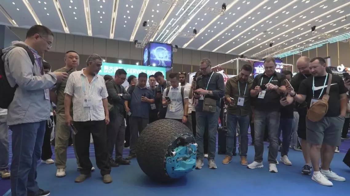 Canton Fair draws global buyers despite trade headwinds
