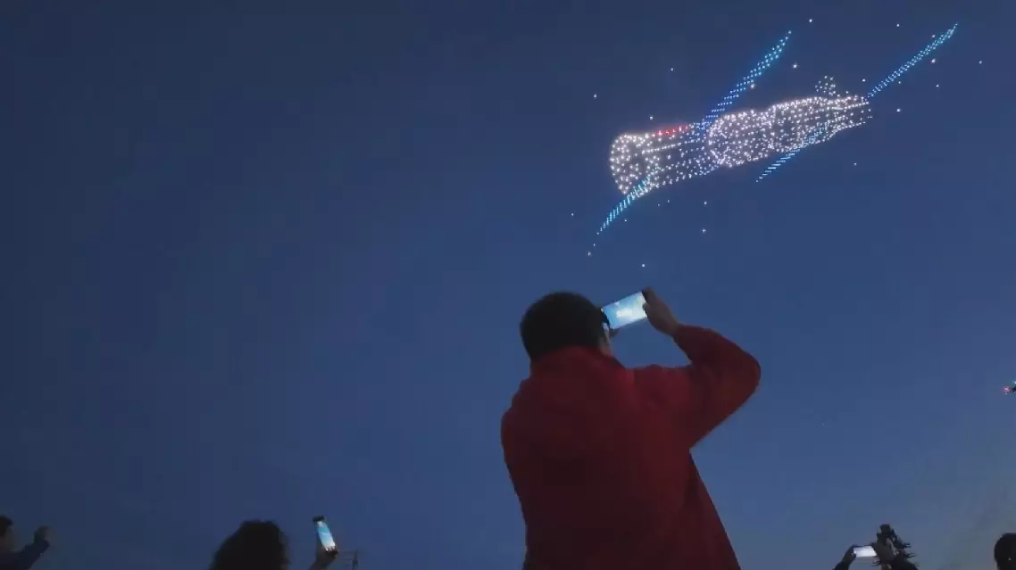 Drone show depicting China's space exploration history held at launch site