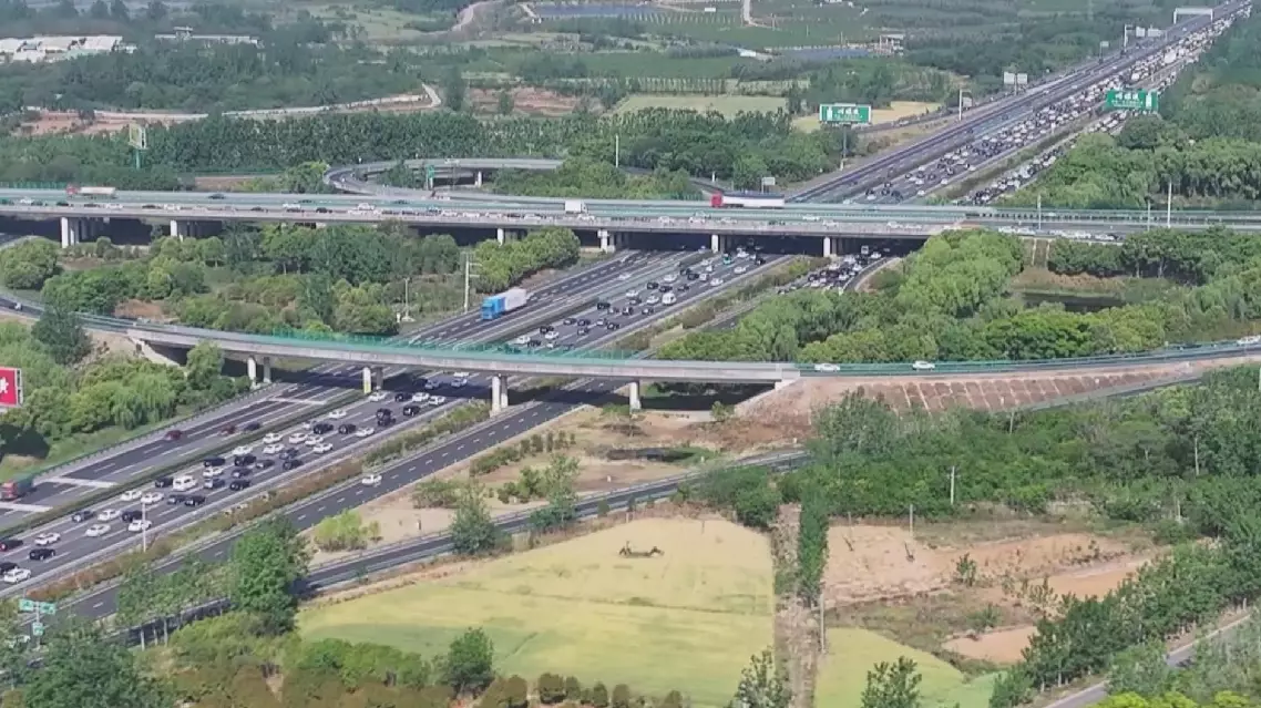 China's fixed-asset transport investment hits 3.8 trl yuan in 2024