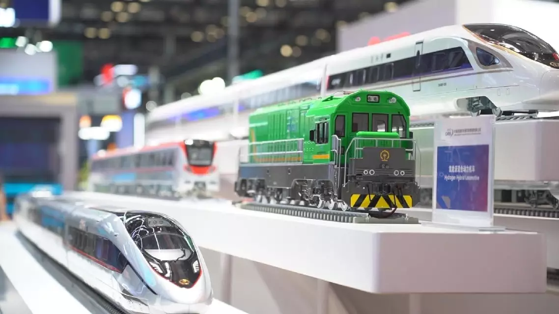 Global high-speed railway companies seek partnership with China for innovations