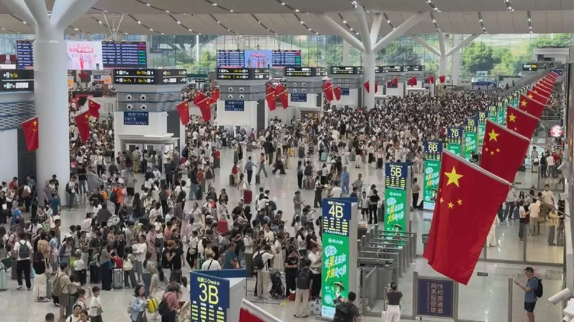 China's National Day holiday sees over 2.1 bln trips as travel boom fuels consumption