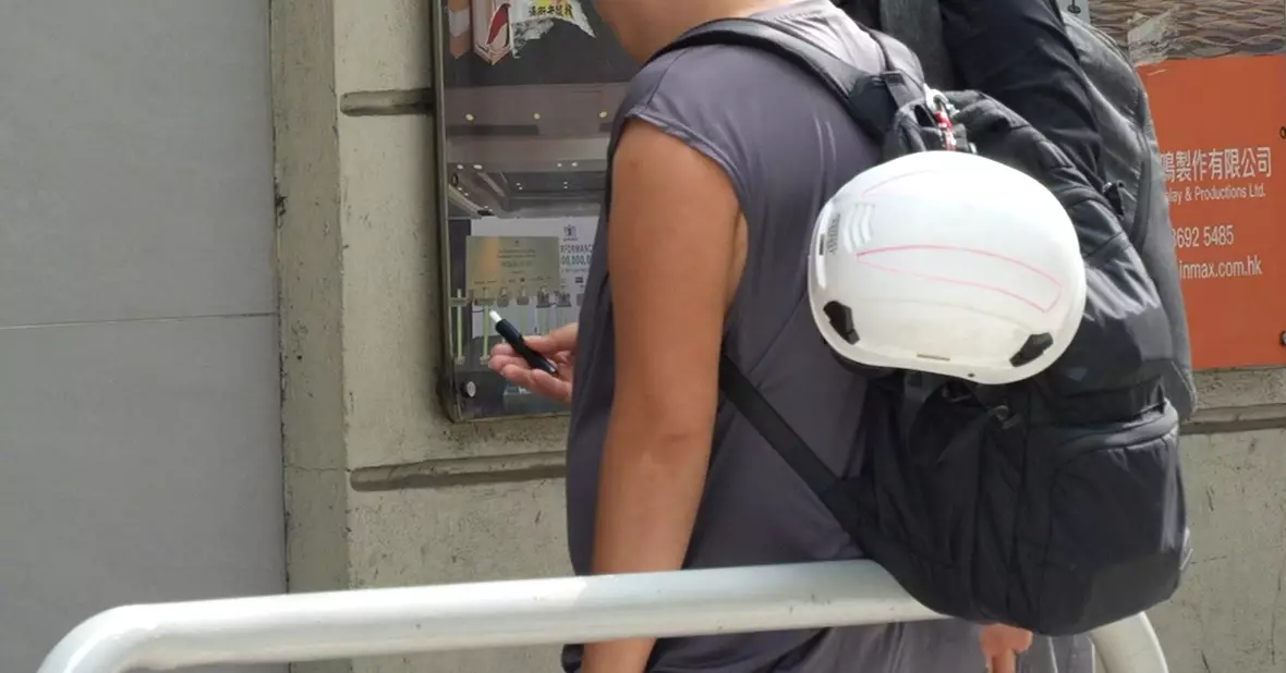 巴士的報記者攝