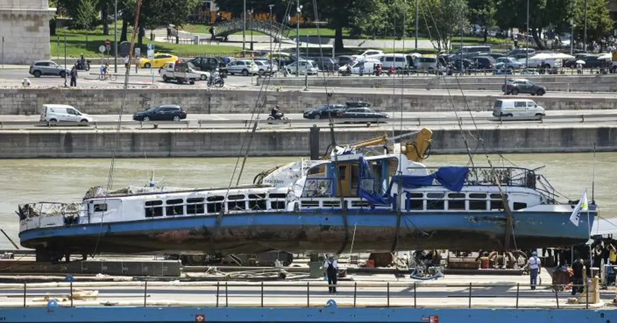 Cruise ship captain charged in deadly Danube River collision