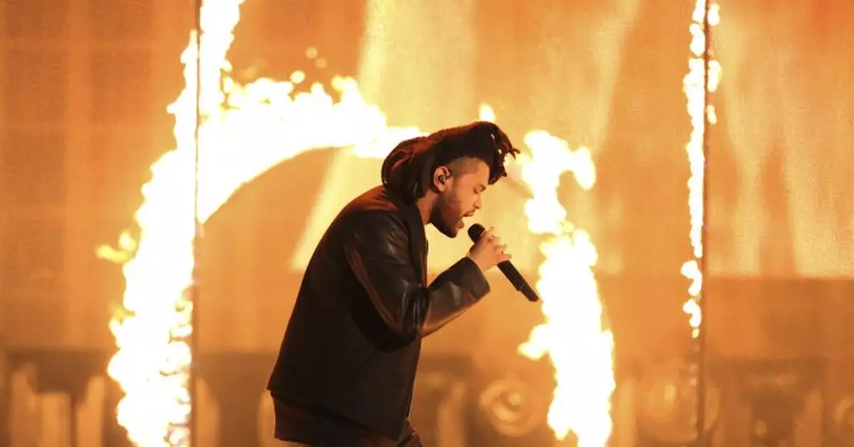 'Blinding Lights' and more hits the Grammys left in the dark