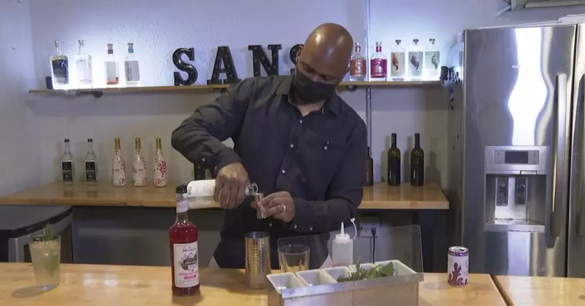 New wave of bars creates buzz without the booze