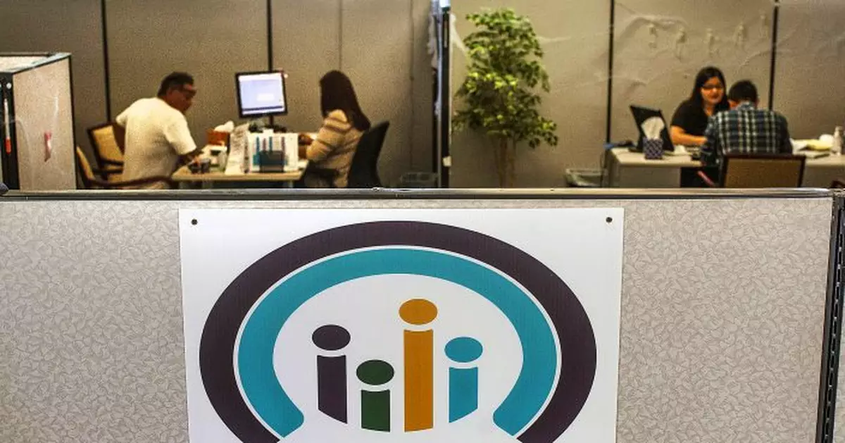 California re-opens enrollment for health insurance coverage