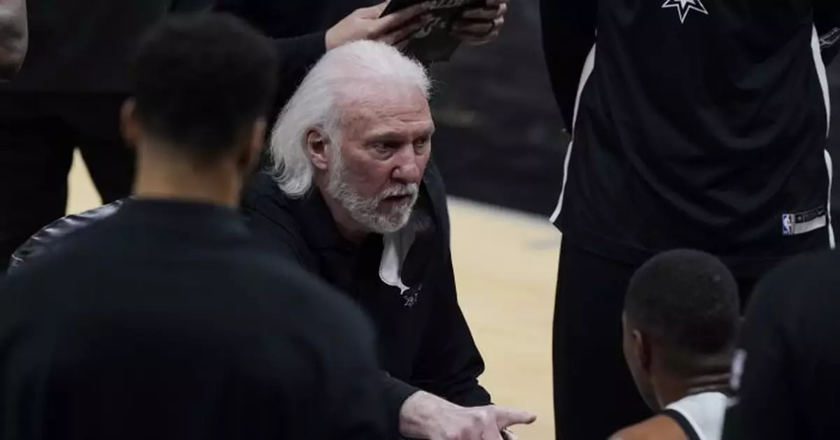 Popovich misses game to attend Duncan&#039;s Hall enshrinement