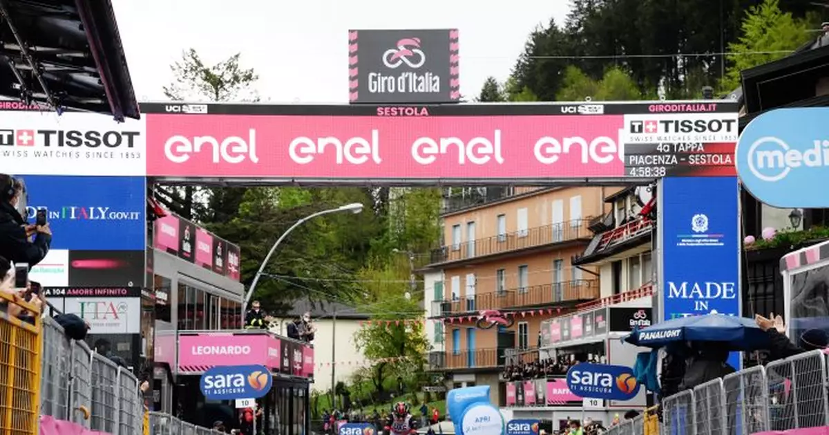 Dombrowski wins his 1st stage, De Marchi takes Giro lead