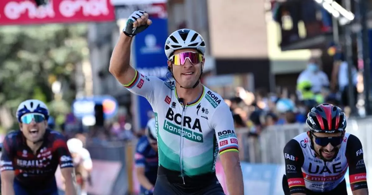 Sagan wins 10th stage of Giro; Bernal loses a second of lead