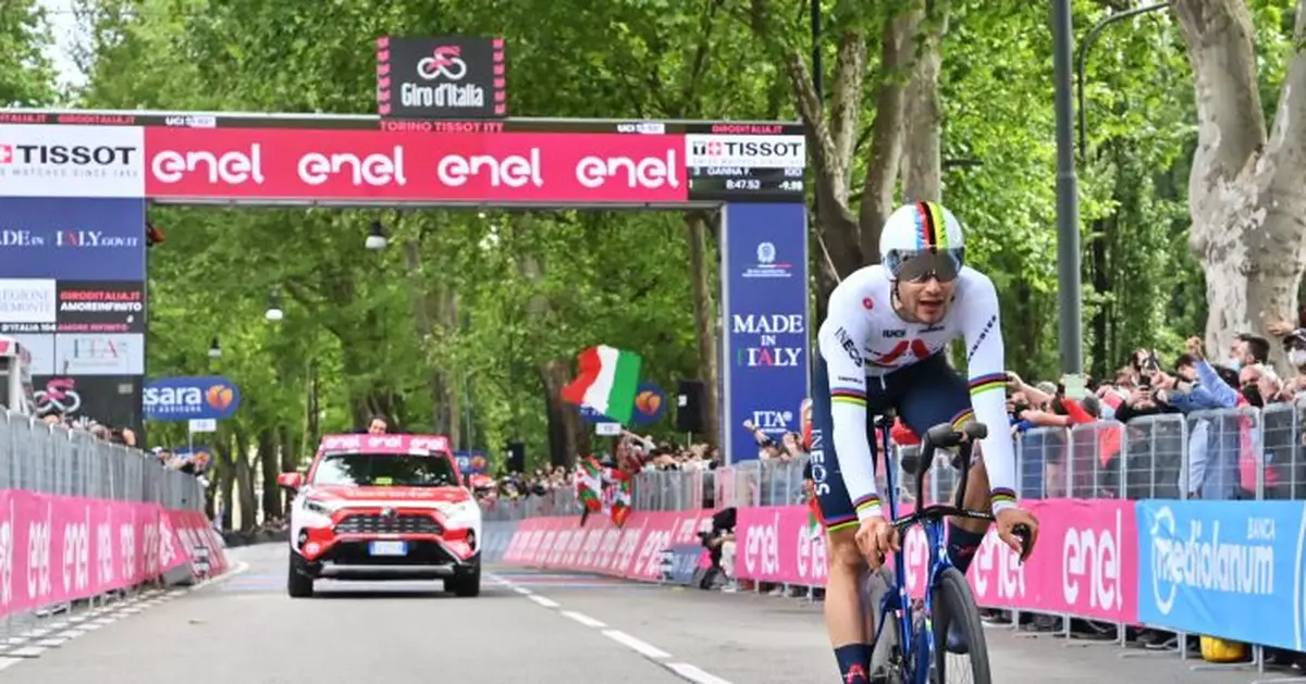 Ganna storms to victory in opening time trial at Giro