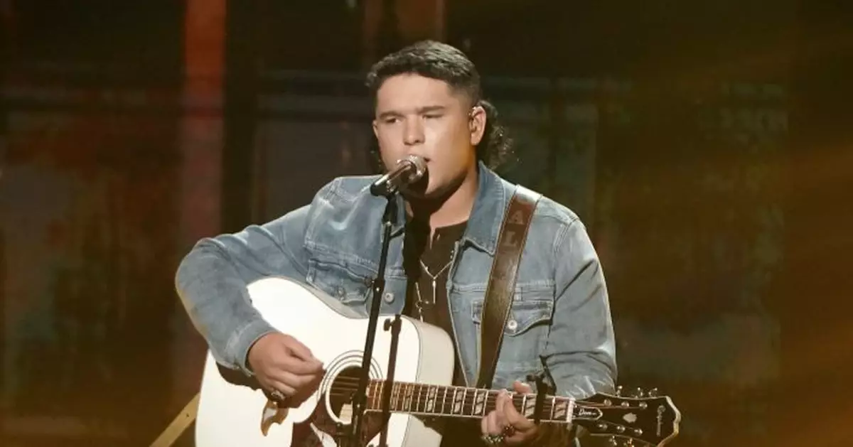 &#039;American Idol&#039; contestant exits show amid video controversy