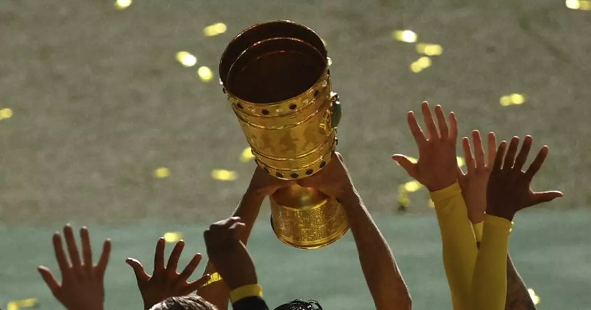 Borussia Dortmund beats Leipzig 4-1 in German Cup final