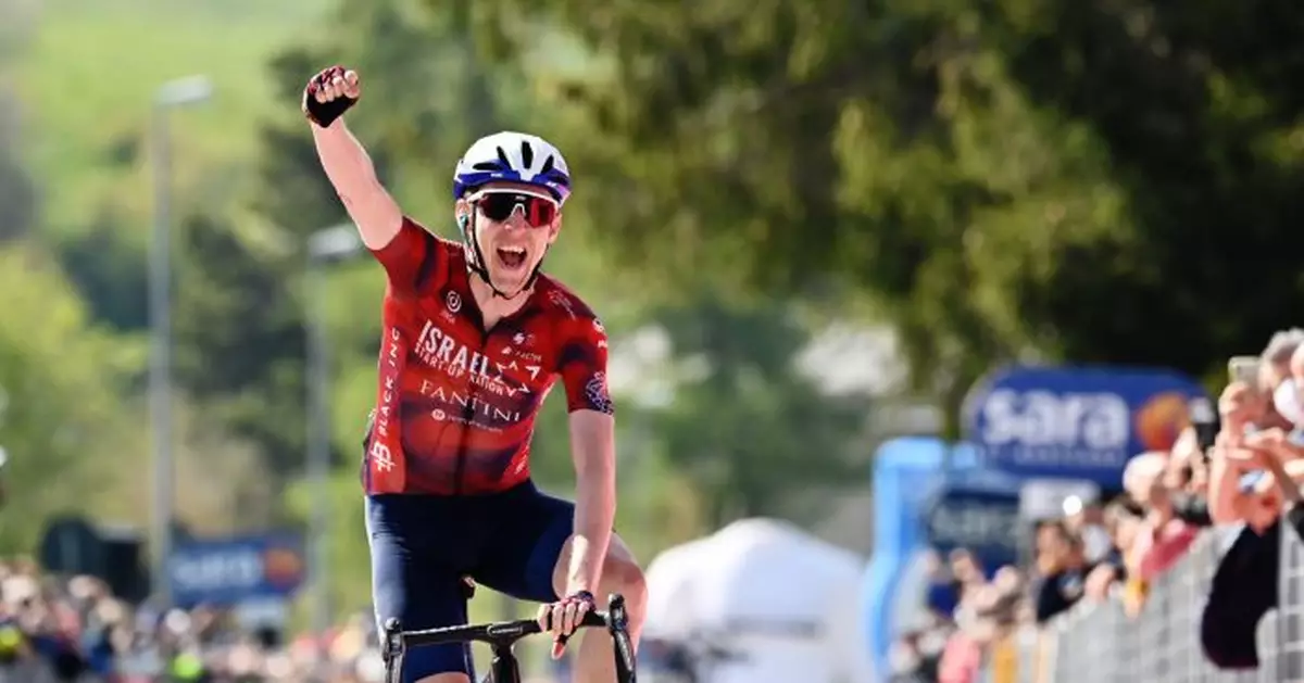 Martin wins Stage 17; Bernal loses 3 seconds of Giro lead
