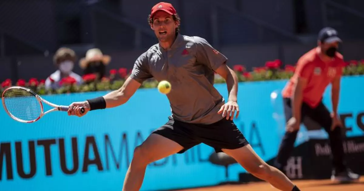 Thiem defeats Isner to reach Madrid Open semifinals