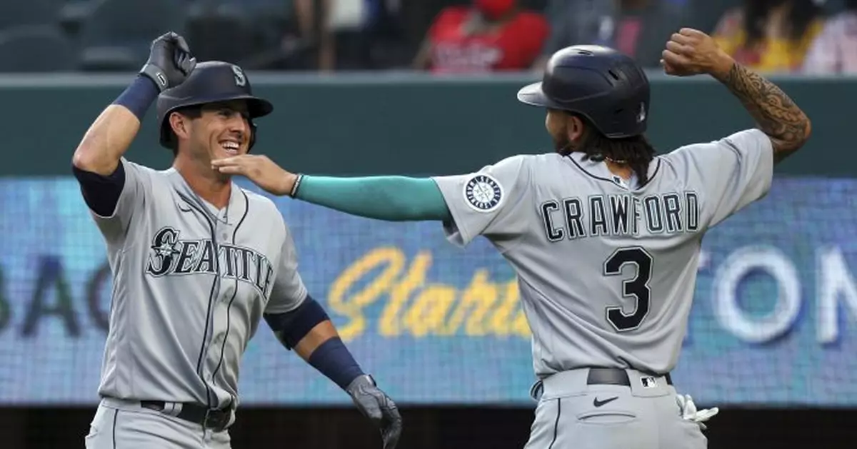 Mariners rebound from being no-hit with 5-4 win at Rangers