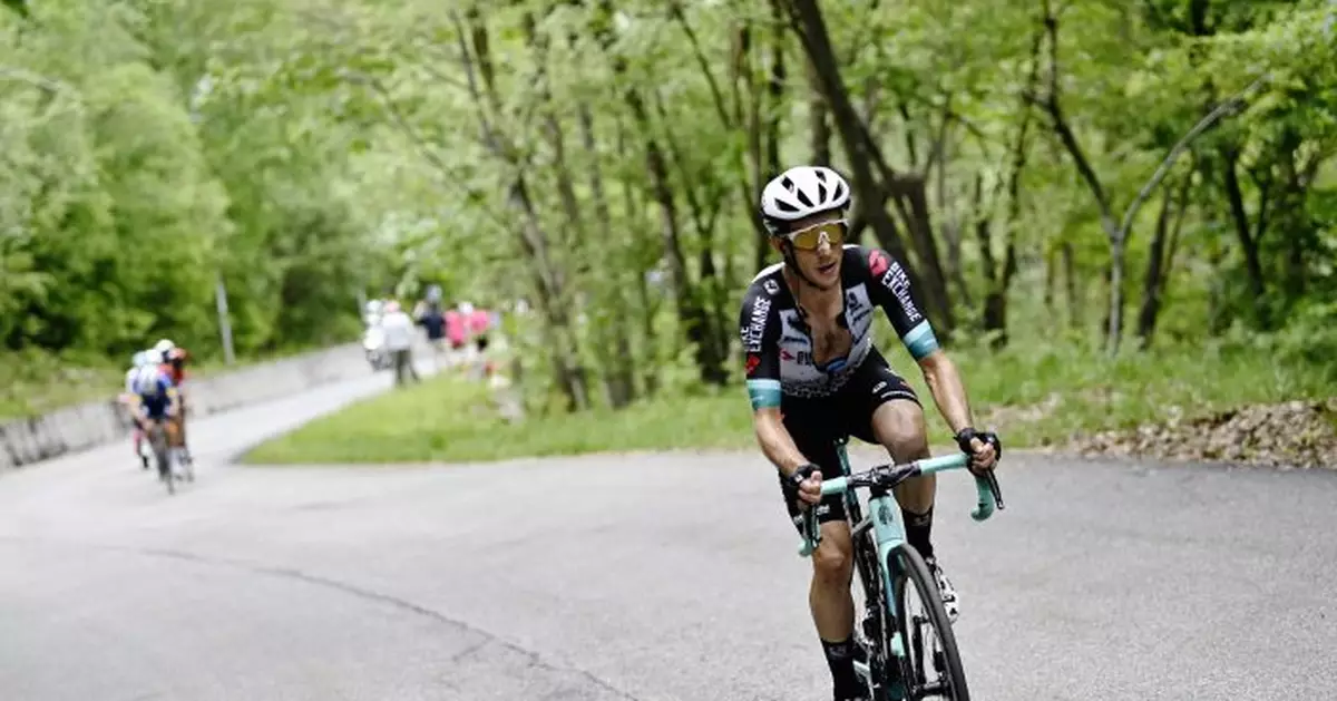 Yates win on Giro 19th stage only dents Bernal&#039;s lead