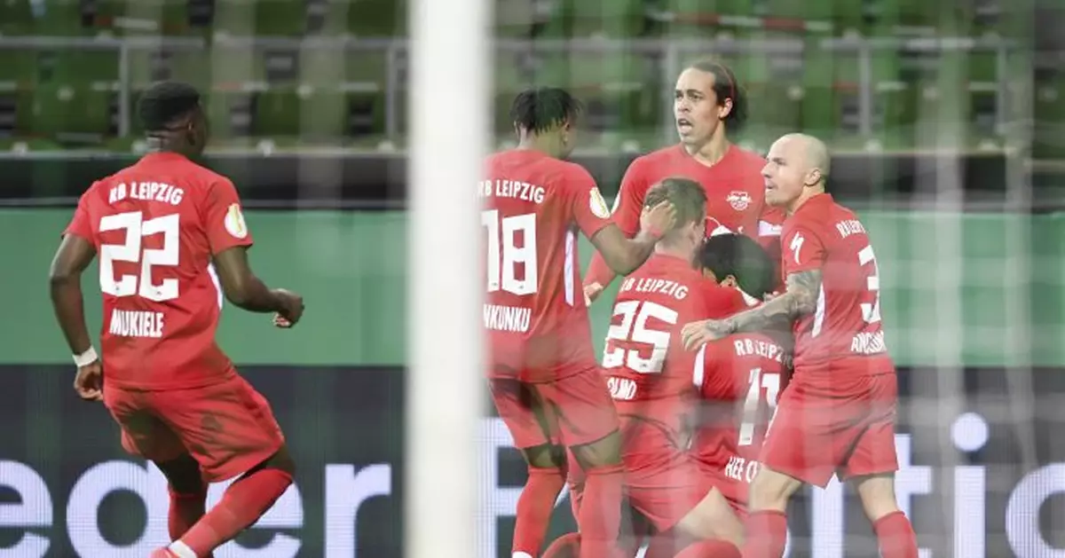 Leipzig beats Bremen 2-1 late to reach German Cup final