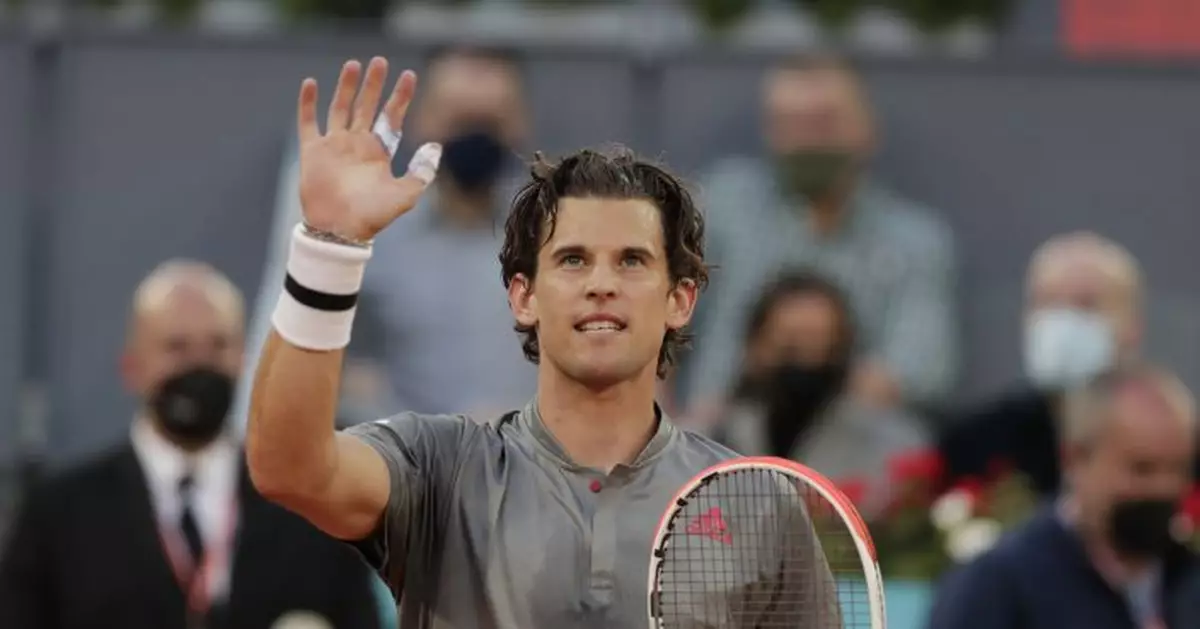 Revitalized Thiem cruises into 3rd round at Madrid Open