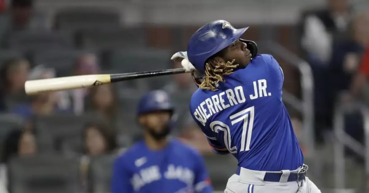 Guerrero homers, Blue Jays rally past indecisive Braves 5-3