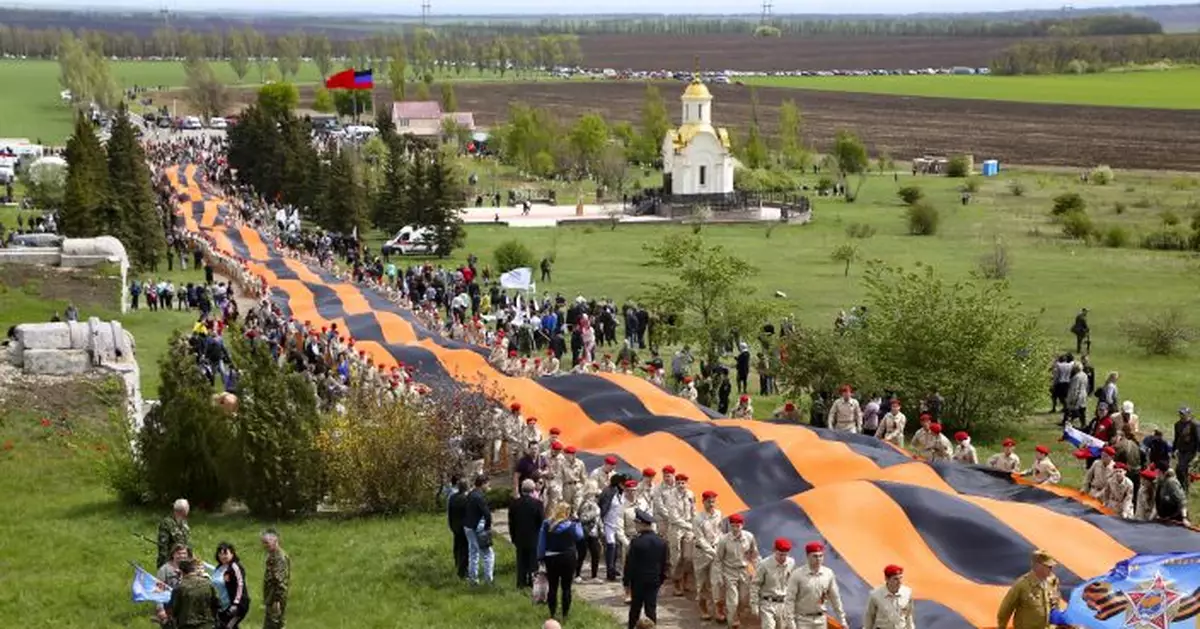 Ukraine&#039;s leader marks end of WWII in village near Russia