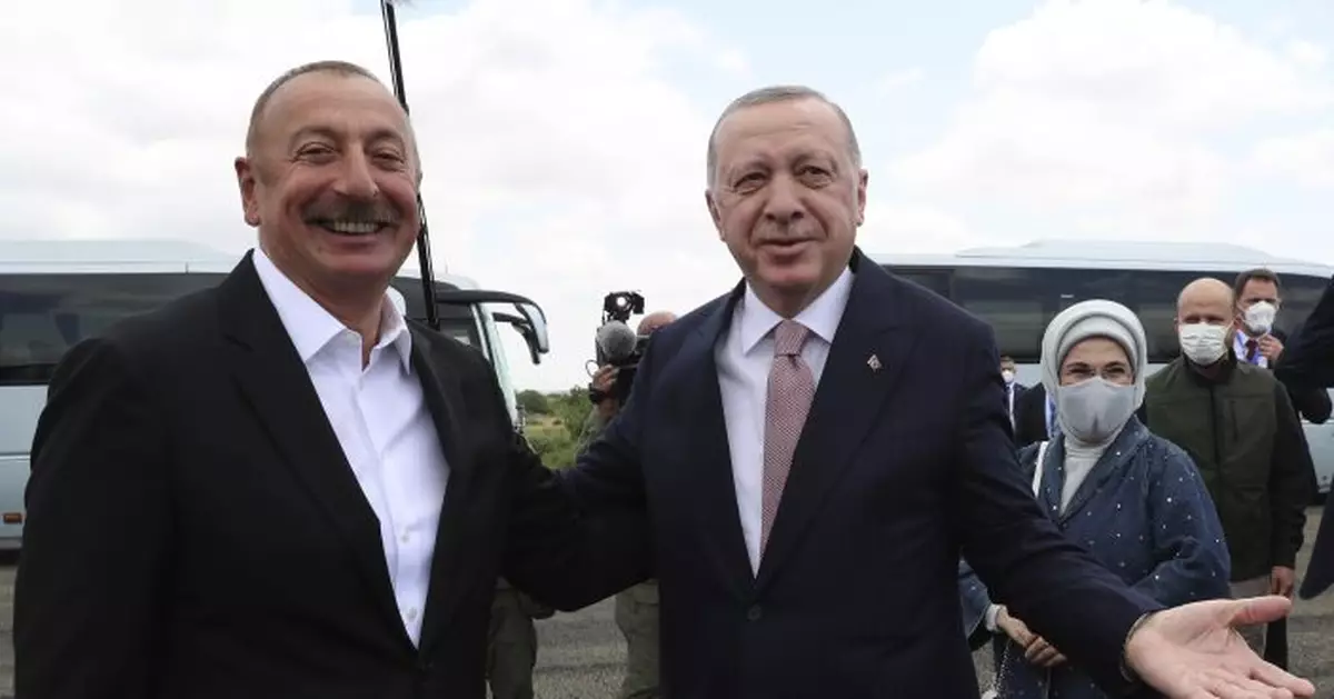 Leaders of Turkey, Azerbaijan hold talks in recaptured city