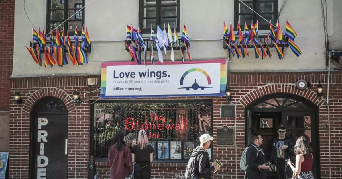 Political donations lead Stonewall Inn to ban some beers