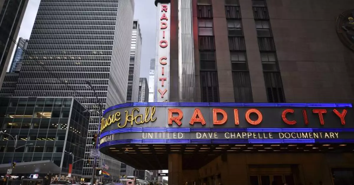 15 months later, Radio City reopens with Dave Chappelle