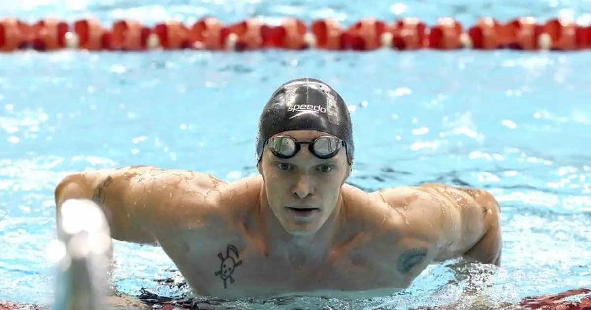 Singing swimmer Simpson into final at Aussie Olympic trials