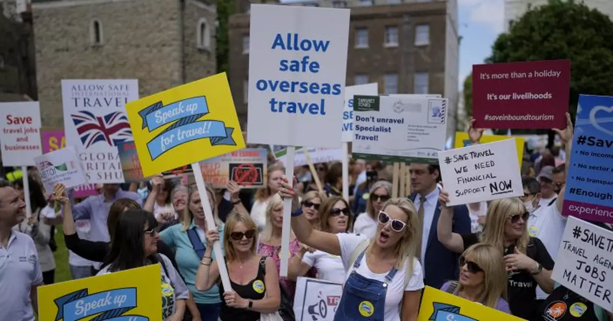 British travel industry urges swifter reopening of sector